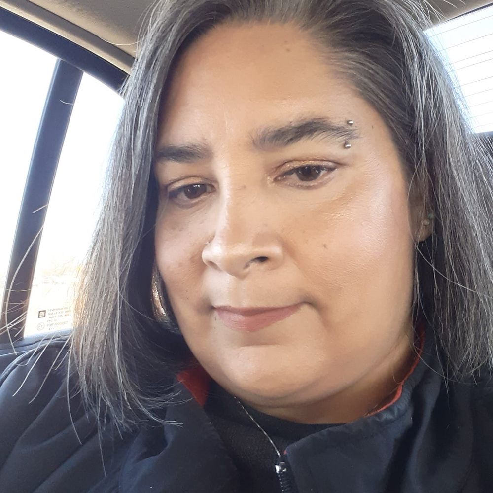 Meet your Posher, Denise